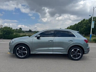 2023 Audi Q3 35 TFSI II (F3), серебристый, 2400001 рублей, вид 4