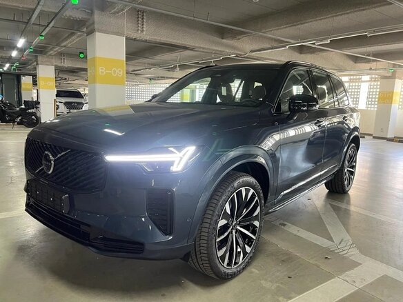 2026 Volvo XC90 B6 II Рестайлинг 2, синий, 9600000 рублей