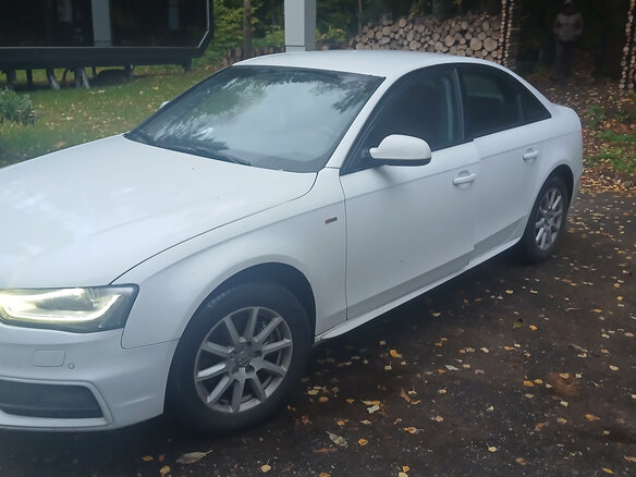 2012 Audi A4 IV (B8) Рестайлинг, белый, 950000 рублей - вид 1