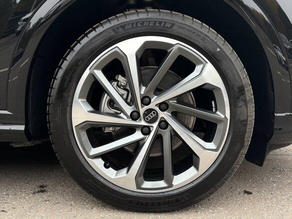 2026 Audi Q5 40 TDI III (GU), чёрный, 9500000 рублей - вид 22