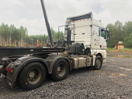 2022 Sinotruk Sitrak C7H, белый, 8000000 рублей, вид 2
