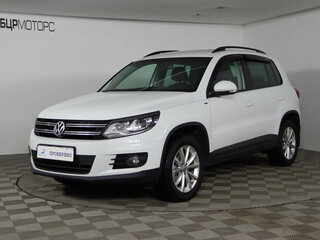 2016 Volkswagen Tiguan I Рестайлинг, белый, 1719990 рублей, вид 1