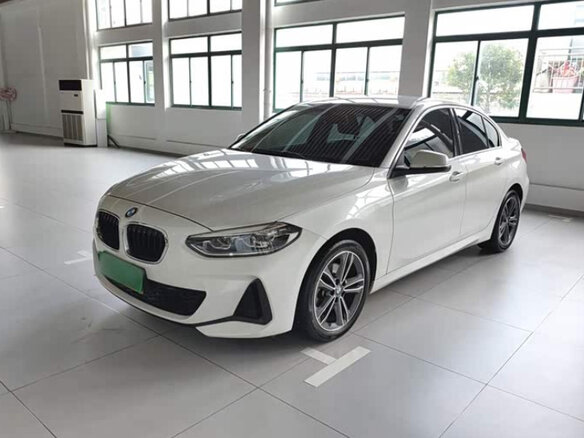 2021 BMW 1 серии 120i III (F52) Рестайлинг, белый