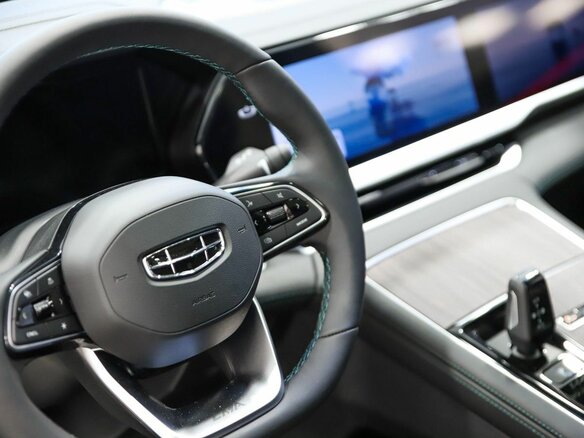 2026 Geely Monjaro I, чёрный - вид 9