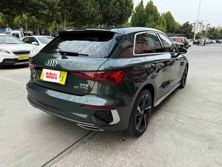 2022 Audi A3 Sportback 35 TFSI IV (8Y), зелёный, 1650000 рублей, вид 2