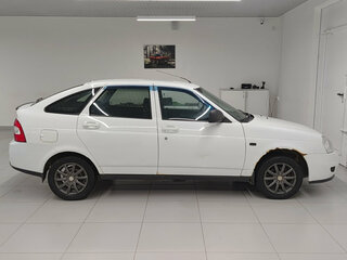 2013 Lada (ВАЗ) Priora I Рестайлинг, белый, 225000 рублей, вид 5