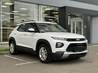 2021 Chevrolet TrailBlazer III, белый, 1620000 рублей, вид 1