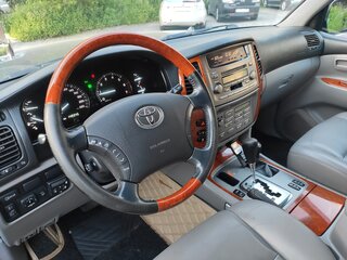 2007 Toyota Land Cruiser 100 Series Рестайлинг 2, чёрный, 1975000 рублей, вид 5