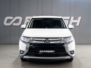 2015 Mitsubishi Outlander III Рестайлинг 2, белый, 1679000 рублей, вид 2