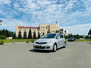 2010 Nissan Tiida I Рестайлинг, серебристый, 909000 рублей, вид 2