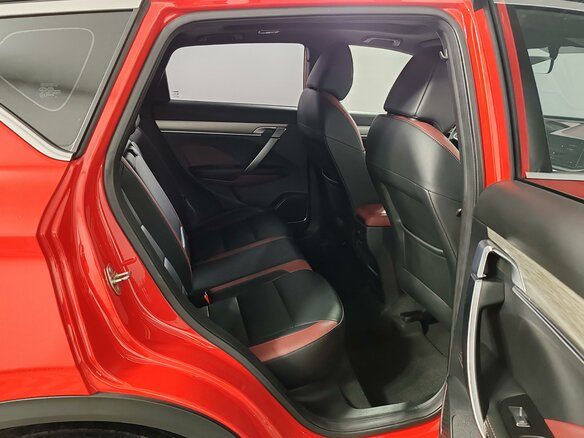 2023 Geely Coolray I, красный, 1599000 рублей - вид 18