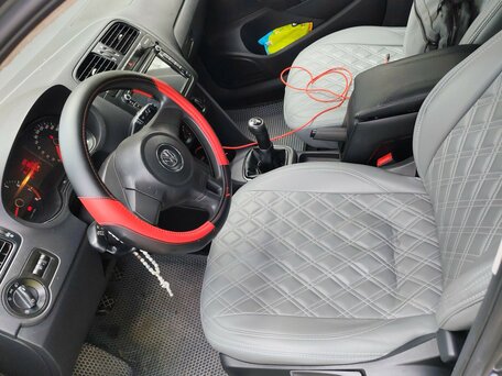 2011 Volkswagen Polo V, серый, 600000 рублей, вид 4