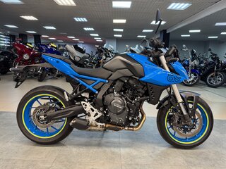 2023 Suzuki GSX-8S, синий, 930000 рублей, вид 1
