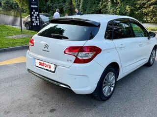 2012 Citroen C4 II, белый, 700000 рублей, вид 3