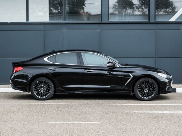 2018 Genesis G70 I, чёрный, 2299000 рублей - вид 4