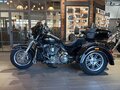 2015 Harley-Davidson Tri Glide, чёрный, 3550000 рублей