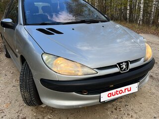 2003 Peugeot 206, серебристый, 195000 рублей, вид 1