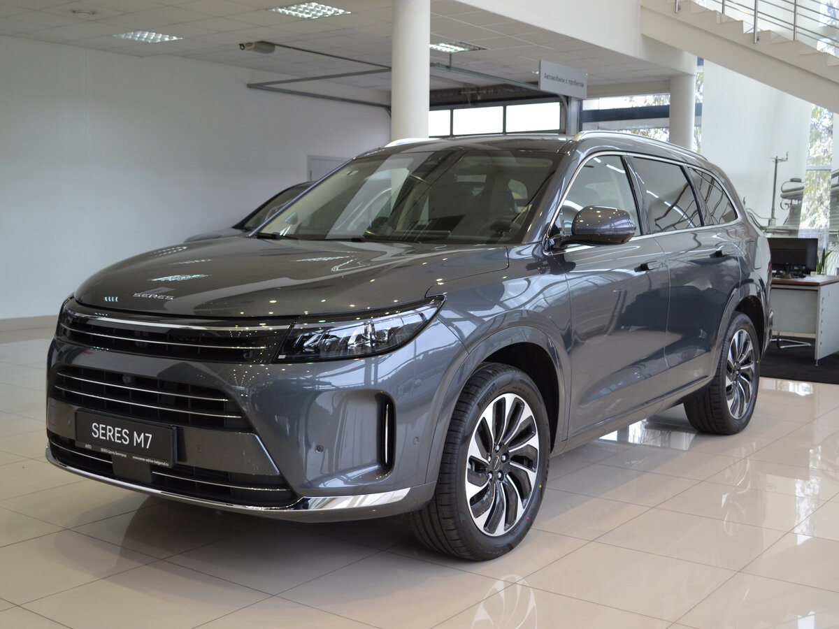 Открыть фотографии: Seres M7
