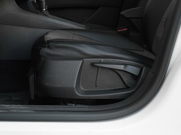 2020 SEAT Leon III Рестайлинг, белый, 2049000 рублей - вид 29