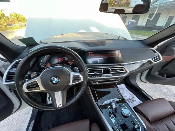 2020 BMW X5 40i IV (G05/G18), белый, 5730000 рублей - вид 5