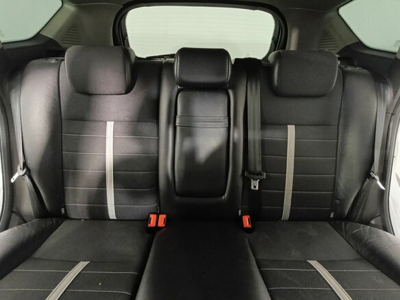 2011 Ford Kuga I, белый, 920000 рублей - вид 15