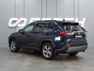 2020 Toyota RAV4 V (XA50), синий, 2599000 рублей, вид 2