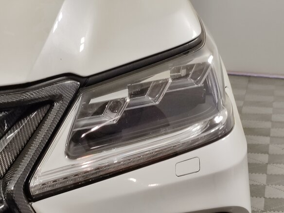2017 Lexus LX 570 III Рестайлинг 2, белый, 8000000 рублей - вид 20