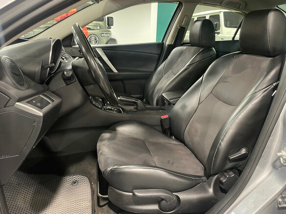 2012 Mazda 3 II (BL) Рестайлинг, серебристый, 863000 рублей - вид 4