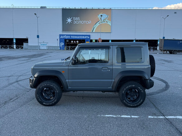 2020 Suzuki Jimny IV, серый, 2600000 рублей - вид 6