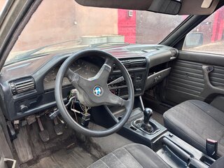1983 BMW 3 серии 318i II (E30), серый, 220000 рублей, вид 3