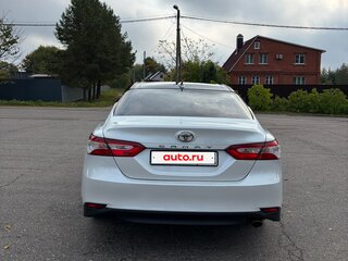 2018 Toyota Camry VIII (XV70), белый, 3250000 рублей, вид 5