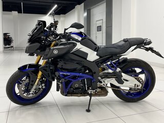 2017 Yamaha MT-10, чёрный, 1390000 рублей, вид 5