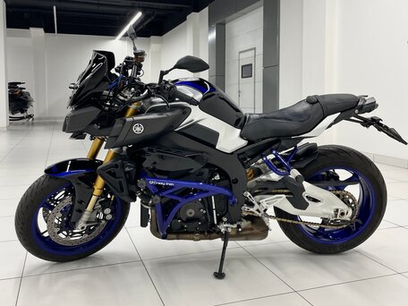 2017 Yamaha MT-10, чёрный, 1390000 рублей, вид 5