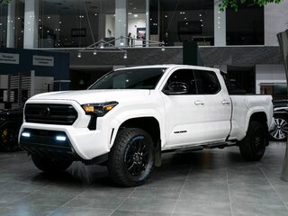 2024 Toyota Tacoma IV, белый, 6890000 рублей, вид 1