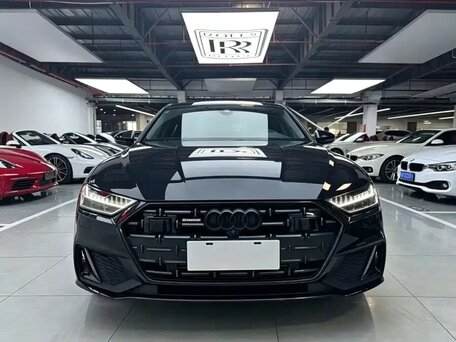 2024 Audi A7 L 45 TFSI II (4K), чёрный, 4655000 рублей, вид 2