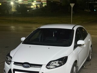 2012 Ford Focus III, белый, 880000 рублей, вид 2