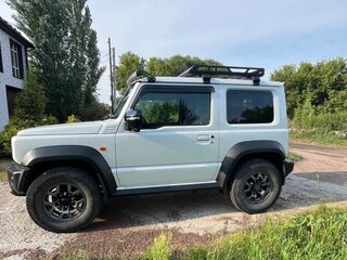 2019 Suzuki Jimny Sierra IV, белый, 2290000 рублей, вид 2
