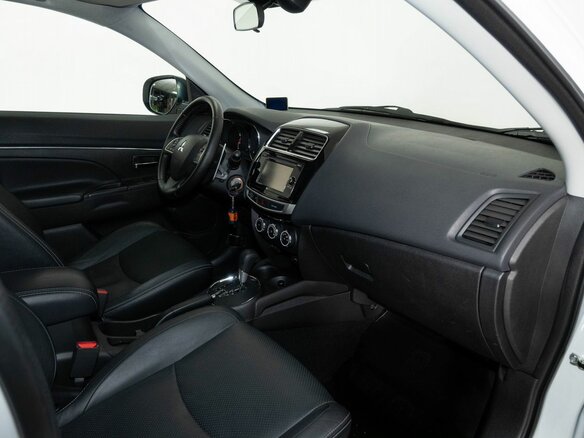 2014 Mitsubishi ASX I Рестайлинг, белый, 1348000 рублей - вид 5