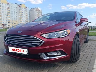 2016 Ford Fusion (North America) II Рестайлинг, красный, 1400000 рублей, вид 2