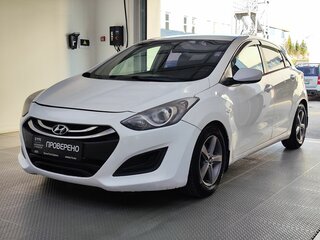2012 Hyundai i30 II, белый, 840000 рублей, вид 1