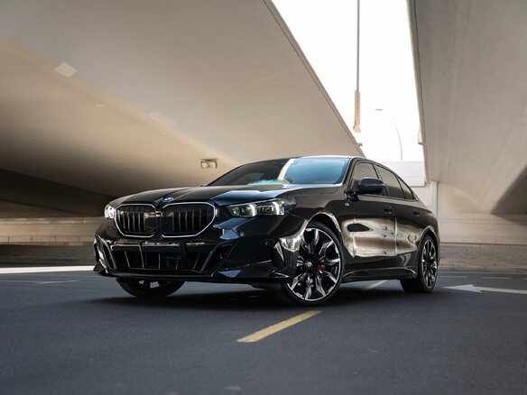 2026 BMW 5 серии 530i xDrive VIII (G60/G61/G68), чёрный, 6500000 рублей