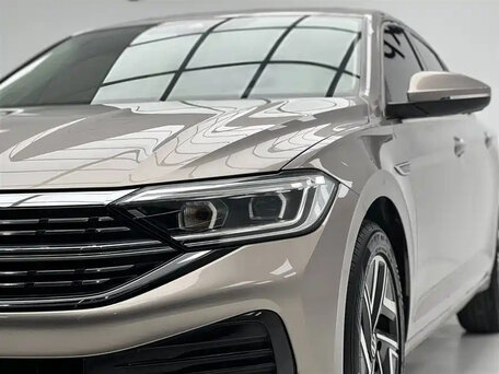 2022 Volkswagen Sagitar III Рестайлинг, бежевый, 1500000 рублей, вид 4