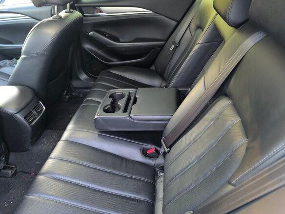 2018 Mazda 6 III (GJ) Рестайлинг 2, серый, 1950000 рублей - вид 5