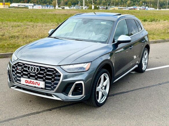 2021 Audi SQ5 II (FY) Рестайлинг, серый, 3350000 рублей - вид 1
