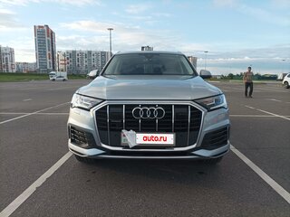 2023 Audi Q7 45 TFSI II (4M) Рестайлинг, серебристый, 3799000 рублей, вид 1