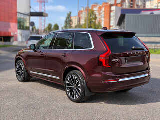 2025 Volvo XC90 B5 II Рестайлинг 2, красный, 9800000 рублей, вид 5