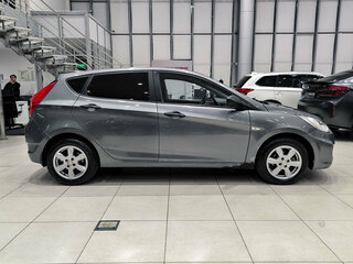 2012 Hyundai Solaris I, серый, 530000 рублей, вид 4