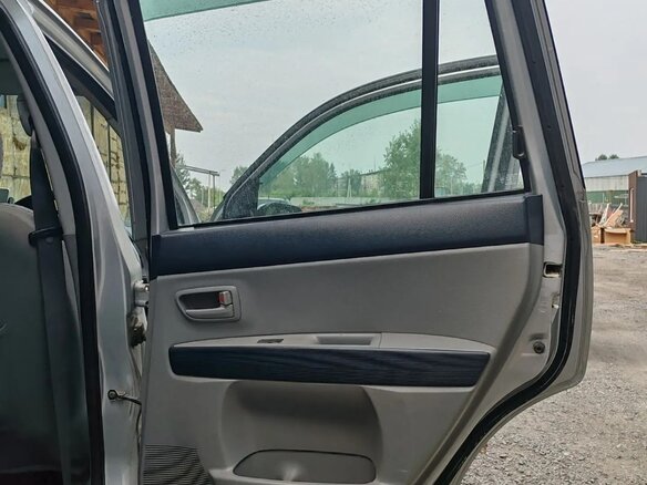 2004 Mazda Demio II (DY), серый, 250000 рублей - вид 13