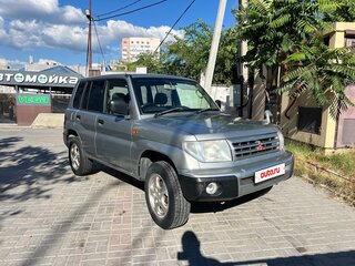 1999 Mitsubishi Pajero iO, серебристый, 650000 рублей, вид 2