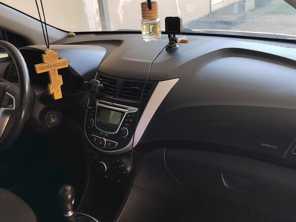 2012 Hyundai Solaris I, серый, 780000 рублей - вид 6